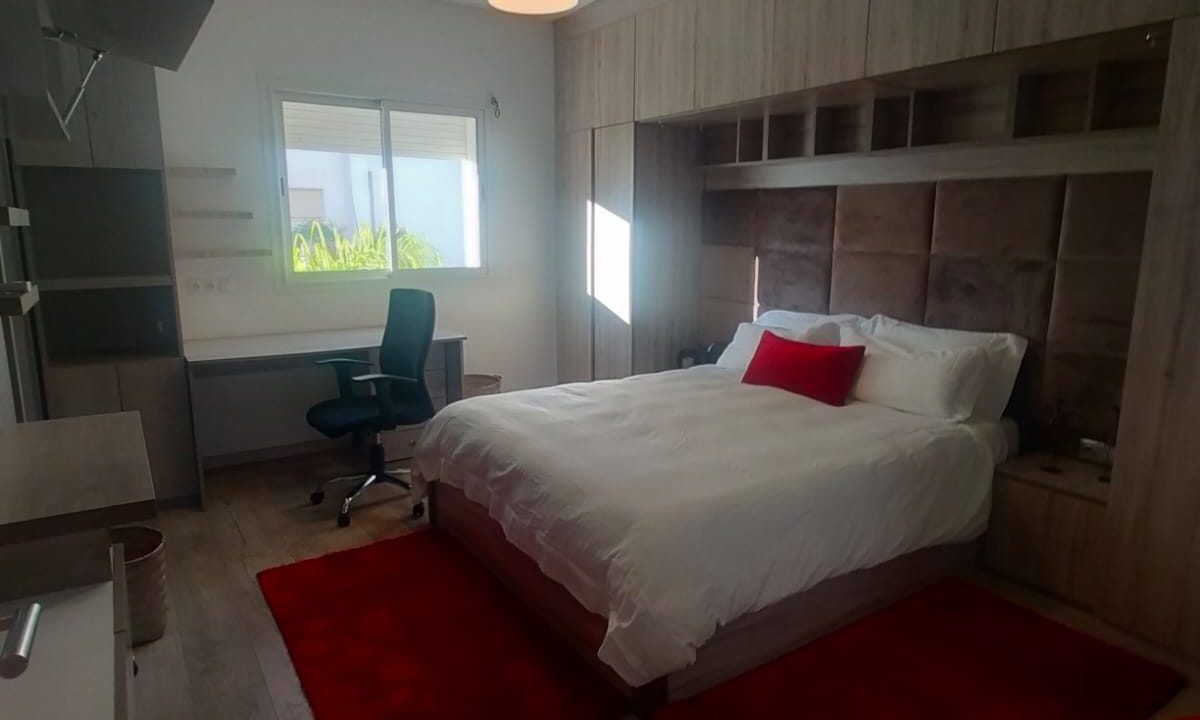 01fdf438-101d-4952-8d07-28754fd7aa61