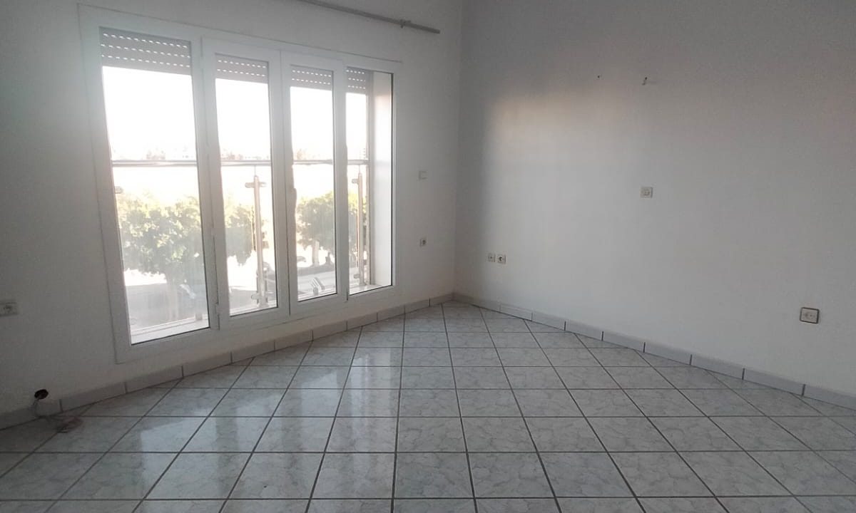 438beb02-3cd0-43a0-a0b1-5f13fd098cb1