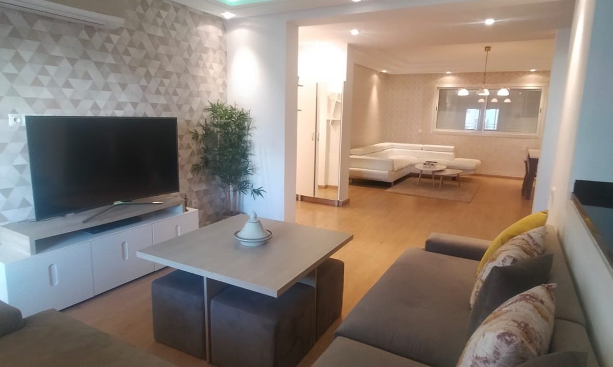 b7a81786-0d7c-42f2-a1d7-fc312b8f03a0