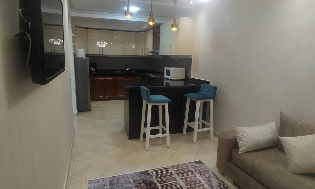 c114b0c8-79e9-4607-b310-3be2557a544c