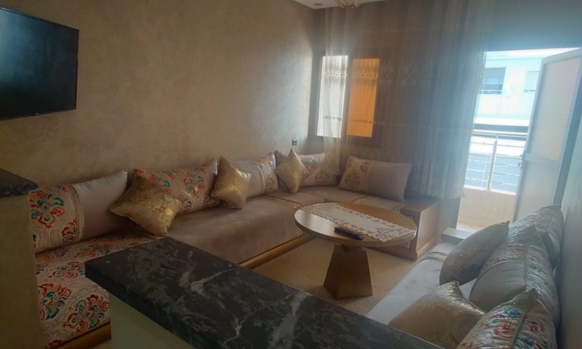 c90e0e91-b4a3-4620-a388-b35d750c1567