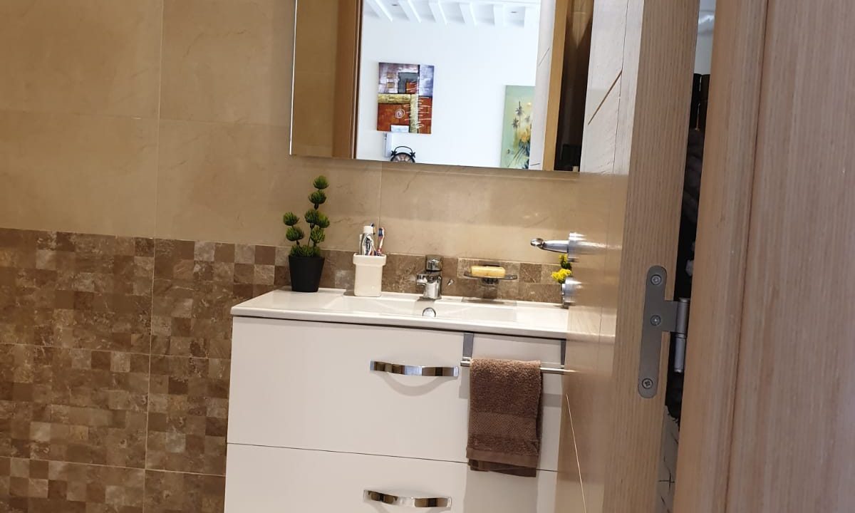 e115ff63-0341-497c-be77-e463042f7516