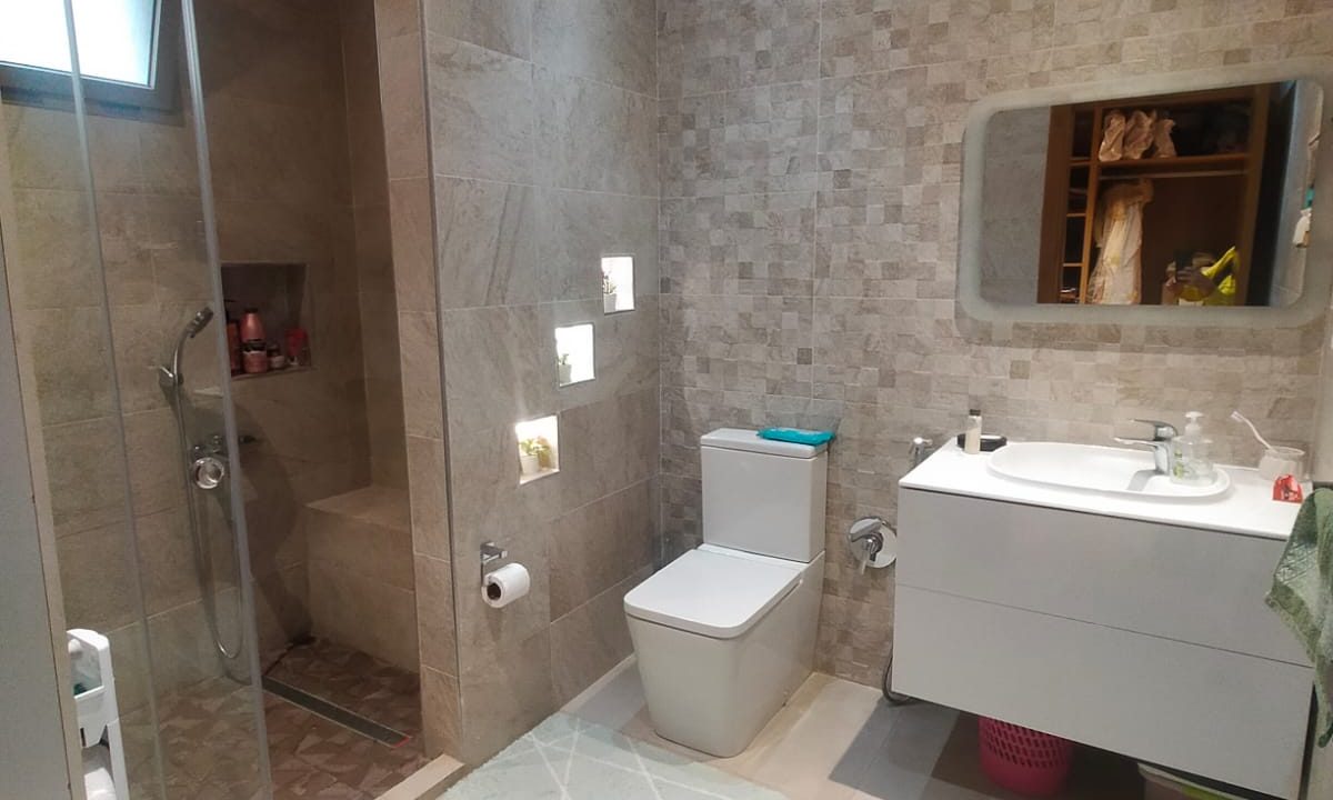 045e1bb2-69b7-4357-98a8-0ecb8e11b348