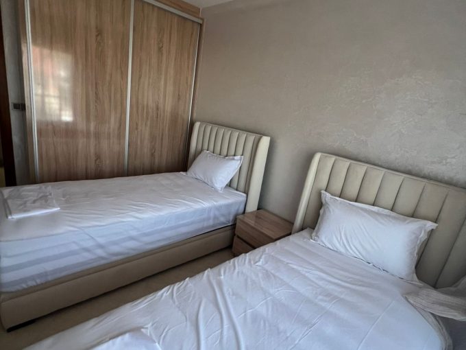 Appartement bien meublé à louer à Al Wifak