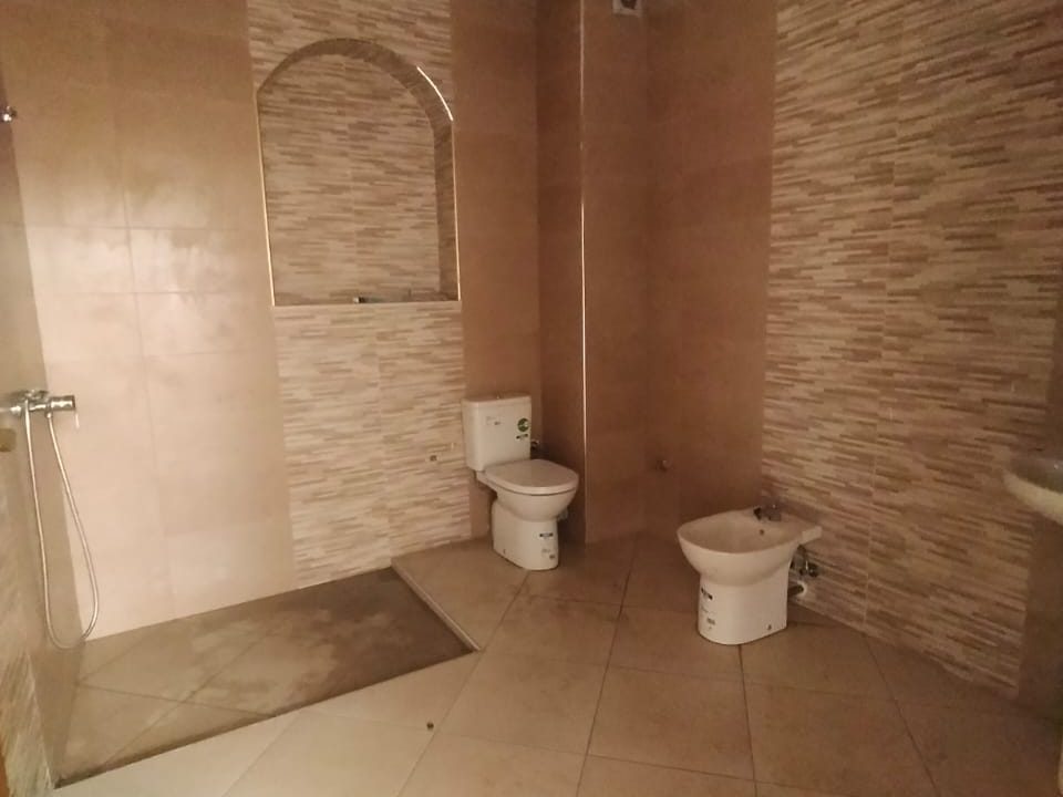 af9267c6-cb96-4437-87f1-ddab35de5a23