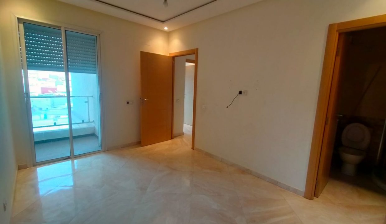 1f72e1de-7653-4d21-9e92-d4e03f9ee440